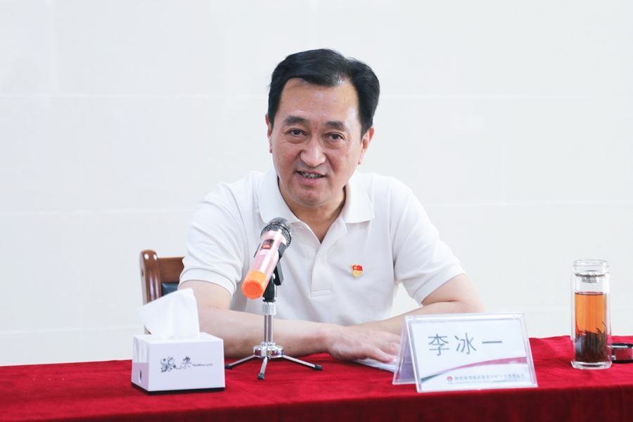 李總.jpg