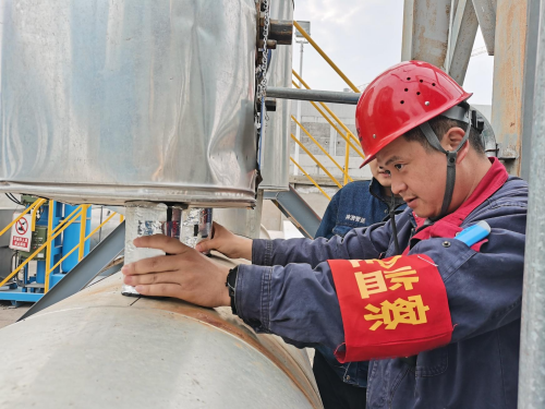 安全生產(chǎn)蒲城站泵輸車間未雨綢繆做好冬季防凍保溫工作331.png